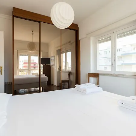 Apartment Feels Like Restelo Bright With Balcony